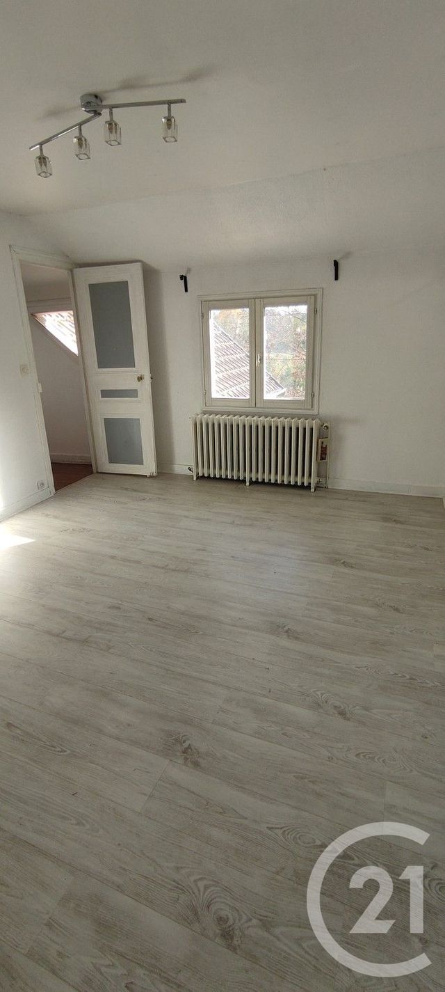 Maison a louer brunoy - 6 pièce(s) - 102.8 m2 - Surfyn