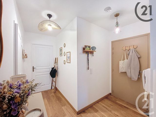 Appartement F2 à vendre - 2 pièces - 46 m2 - Corbeil Essonnes - 91 - ILE-DE-FRANCE