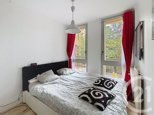 Appartement à vendre - 4 pièces - 75 m2 - Corbeil Essonnes - 91 - ILE-DE-FRANCE