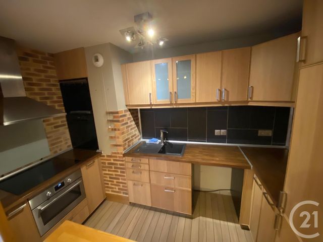 Appartement F3 &agrave; louer - 3 pi&egrave;ces - 50,04 m2 - Corbeil Essonnes - 91 - ILE-DE-FRANCE