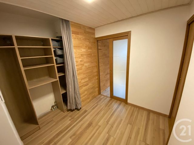 Appartement F3 &agrave; louer - 3 pi&egrave;ces - 50,04 m2 - Corbeil Essonnes - 91 - ILE-DE-FRANCE