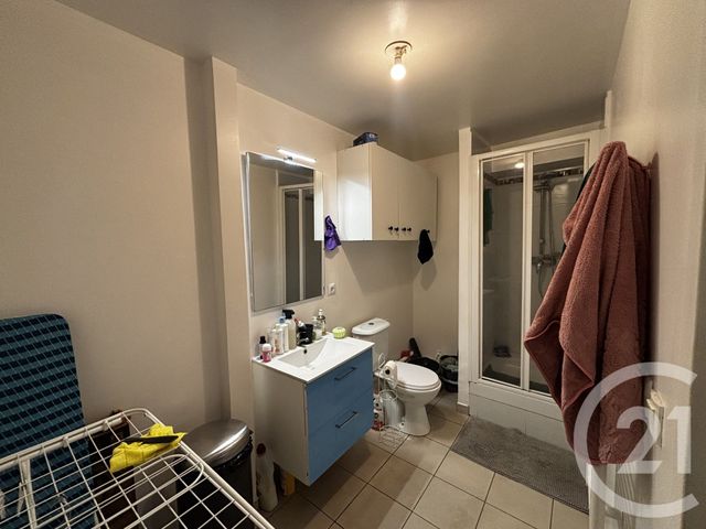 Appartement Studio à vendre - 1 pièce - 20 m2 - Corbeil Essonnes - 91 - ILE-DE-FRANCE