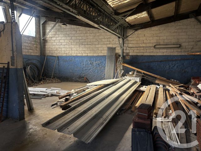 Appartement Local à vendre - 5 pièces - 300 m2 - Corbeil Essonnes - 91 - ILE-DE-FRANCE