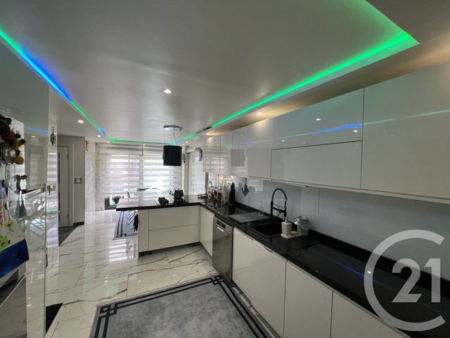 Maison à vendre - 7 pièces - 108 m2 - Corbeil Essonnes - 91 - ILE-DE-FRANCE