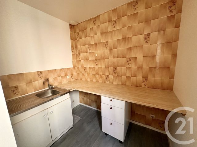 Appartement F1 à vendre - 1 pièce - 33,07 m2 - Corbeil Essonnes - 91 - ILE-DE-FRANCE