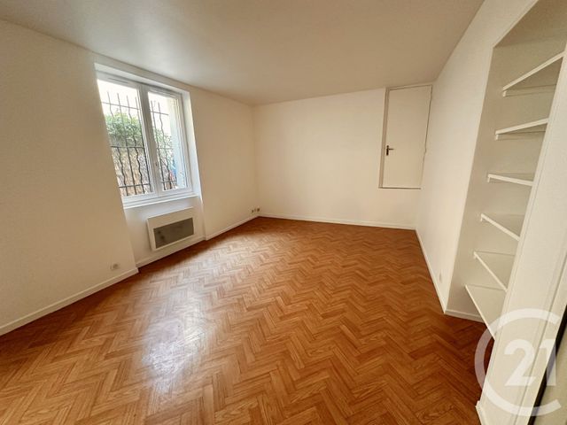 Appartement F1 à vendre - 1 pièce - 33,07 m2 - Corbeil Essonnes - 91 - ILE-DE-FRANCE