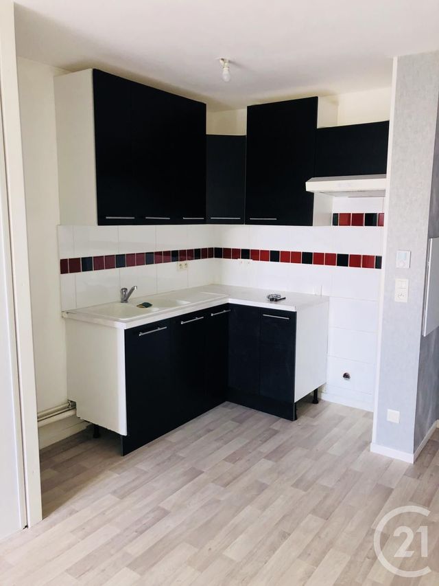 Appartement F2 &agrave; louer - 2 pi&egrave;ces - 43,15 m2 - Corbeil Essonnes - 91 - ILE-DE-FRANCE