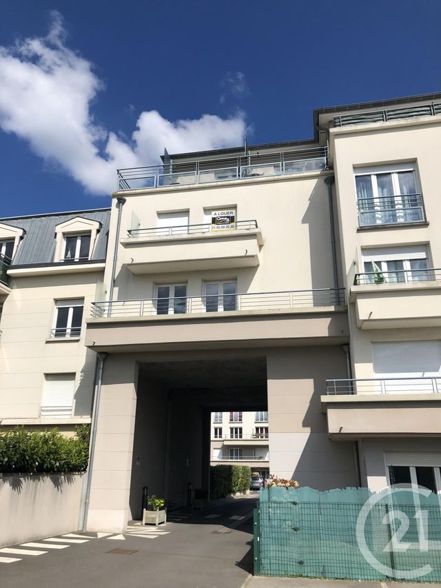 Appartement F2 &agrave; louer - 2 pi&egrave;ces - 43,15 m2 - Corbeil Essonnes - 91 - ILE-DE-FRANCE