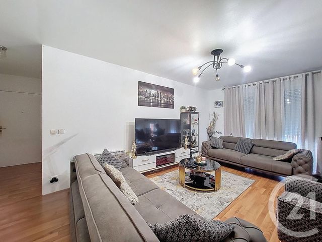 Appartement F3 à vendre - 3 pièces - 60,67 m2 - Corbeil Essonnes - 91 - ILE-DE-FRANCE
