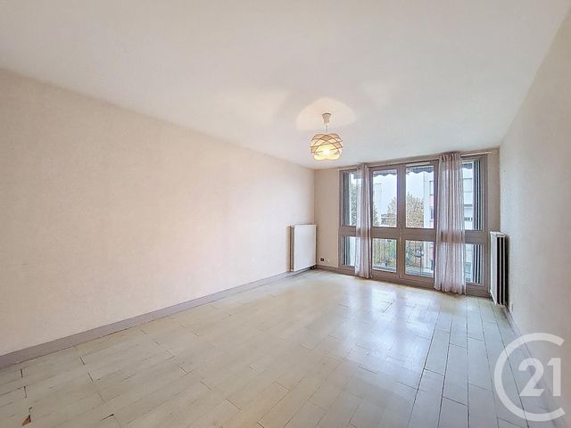 Appartement F3 à vendre - 3 pièces - 64,64 m2 - Corbeil Essonnes - 91 - ILE-DE-FRANCE