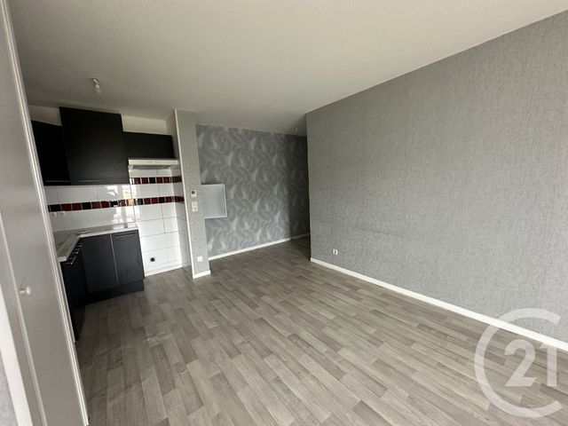 Appartement F2 à vendre - 2 pièces - 43,15 m2 - Corbeil Essonnes - 91 - ILE-DE-FRANCE