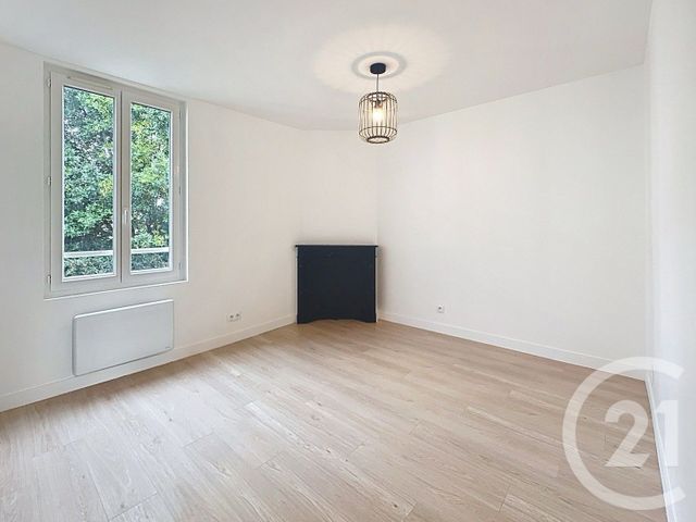 Appartement F2 à vendre - 2 pièces - 36,40 m2 - Corbeil Essonnes - 91 - ILE-DE-FRANCE
