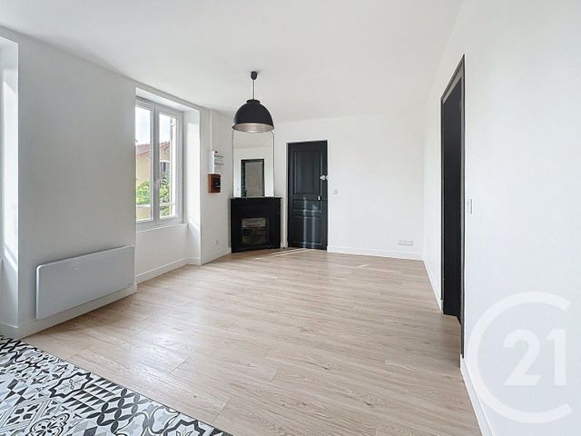 Appartement F2 à vendre - 2 pièces - 36,40 m2 - Corbeil Essonnes - 91 - ILE-DE-FRANCE