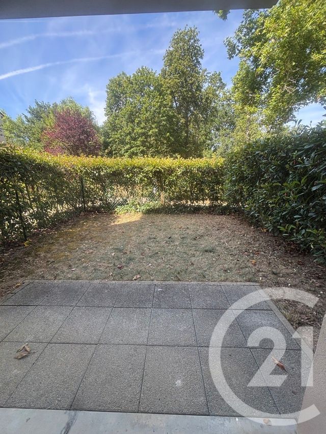 Appartement F1 &agrave; louer - 1 pi&egrave;ce - 26,80 m2 - St Germain Les Corbeil - 91 - ILE-DE-FRANCE