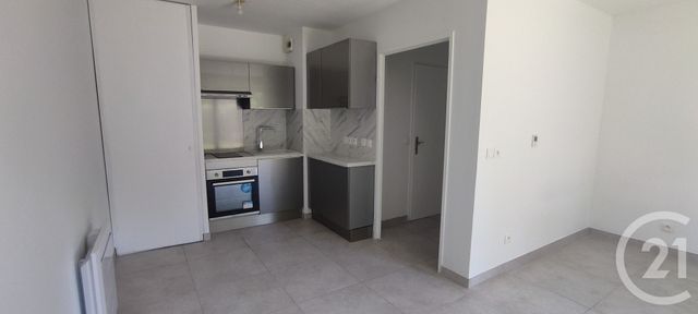 Appartement F1 &agrave; louer - 1 pi&egrave;ce - 26,80 m2 - St Germain Les Corbeil - 91 - ILE-DE-FRANCE