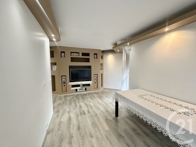 Appartement F4 à vendre - 4 pièces - 84 m2 - Grigny - 91 - ILE-DE-FRANCE