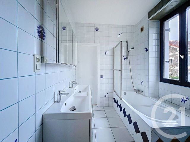 Maison à vendre - 4 pièces - 101 m2 - Corbeil Essonnes - 91 - ILE-DE-FRANCE