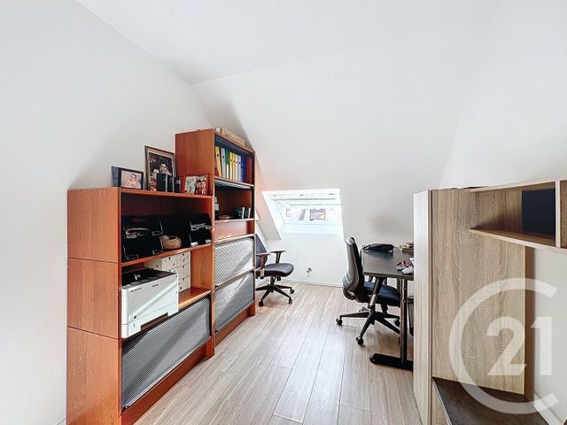 Maison à vendre - 9 pièces - 220,69 m2 - Villeneuve St Georges - 94 - ILE-DE-FRANCE