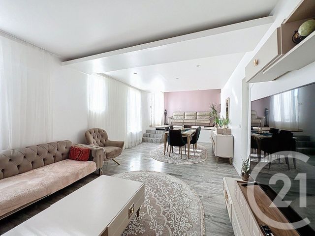 Maison à vendre - 9 pièces - 220,69 m2 - Villeneuve St Georges - 94 - ILE-DE-FRANCE