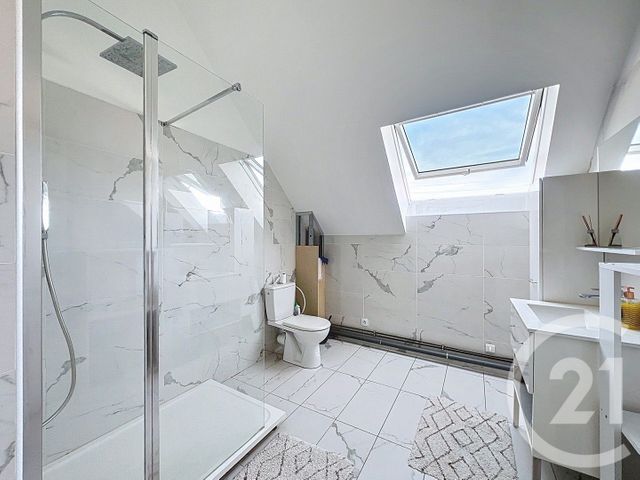 Maison à vendre - 9 pièces - 220,69 m2 - Villeneuve St Georges - 94 - ILE-DE-FRANCE