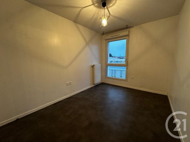 Appartement F5 &agrave; louer - 5 pi&egrave;ces - 91,04 m2 - Corbeil Essonnes - 91 - ILE-DE-FRANCE