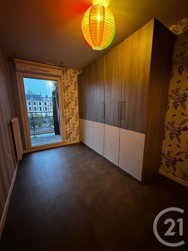 Appartement F5 &agrave; louer - 5 pi&egrave;ces - 91,04 m2 - Corbeil Essonnes - 91 - ILE-DE-FRANCE