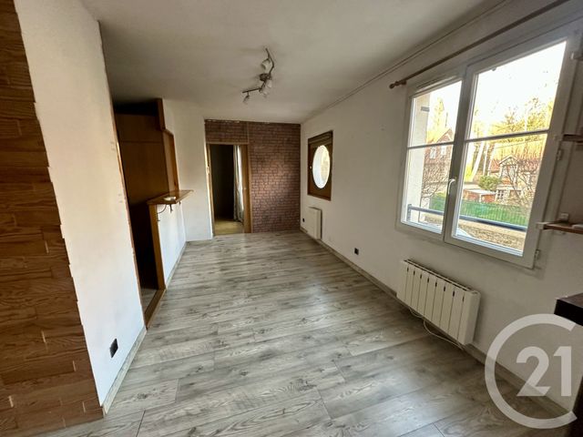 Appartement F3 &agrave; vendre - 3 pi&egrave;ces - 50,12 m2 - Corbeil Essonnes - 91 - ILE-DE-FRANCE