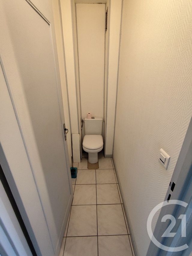 Appartement F3 &agrave; louer - 3 pi&egrave;ces - 64,63 m2 - Corbeil Essonnes - 91 - ILE-DE-FRANCE