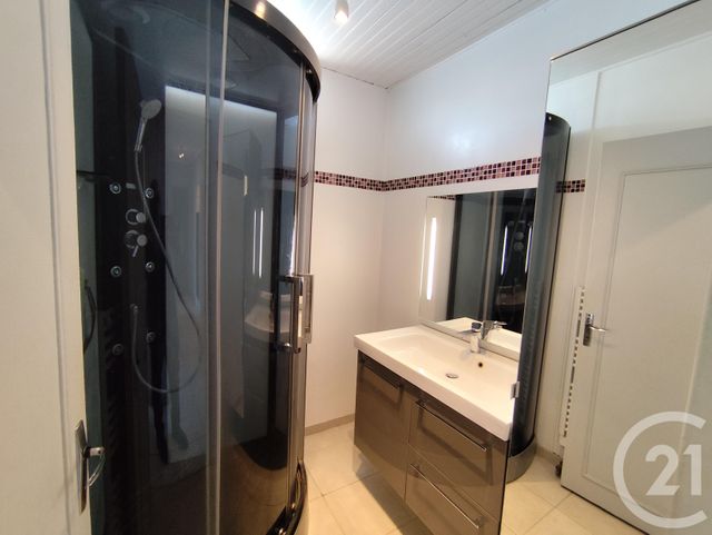 Appartement F3 &agrave; louer - 3 pi&egrave;ces - 64,63 m2 - Corbeil Essonnes - 91 - ILE-DE-FRANCE