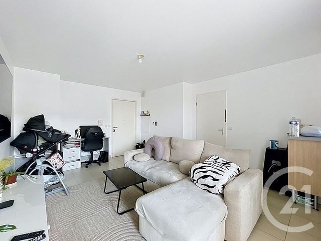 Appartement F2 &agrave; vendre - 2 pi&egrave;ces - 42,98 m2 - Corbeil Essonnes - 91 - ILE-DE-FRANCE