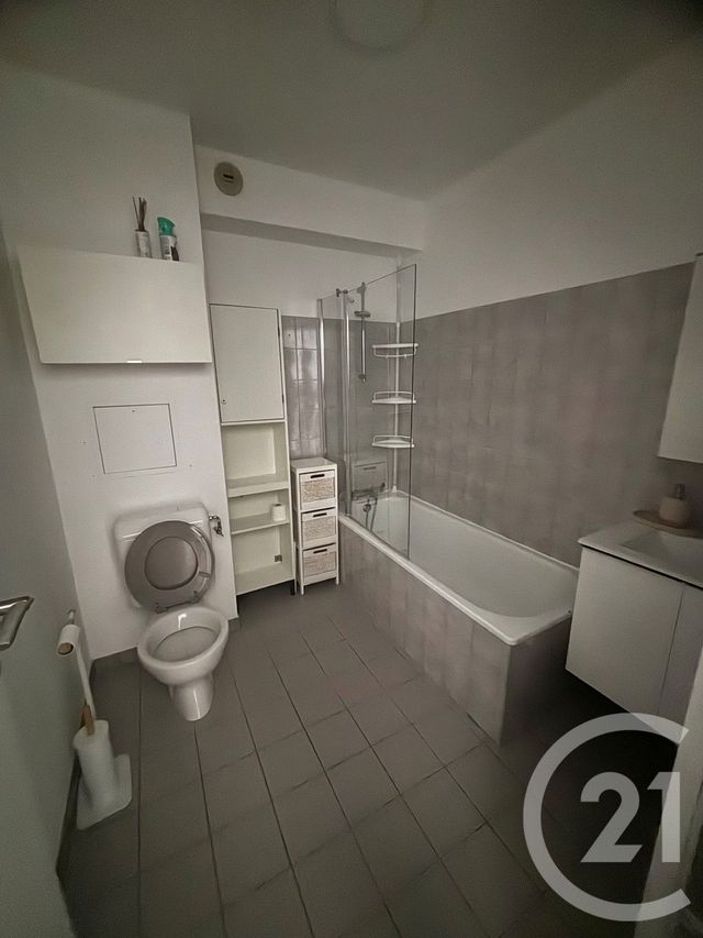 Appartement Duplex &agrave; louer - 2 pi&egrave;ces - 56,15 m2 - Corbeil Essonnes - 91 - ILE-DE-FRANCE