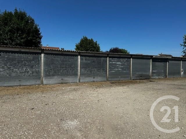 Parking &agrave; louer - 20,64 m2 - Saintry Sur Seine - 91 - ILE-DE-FRANCE
