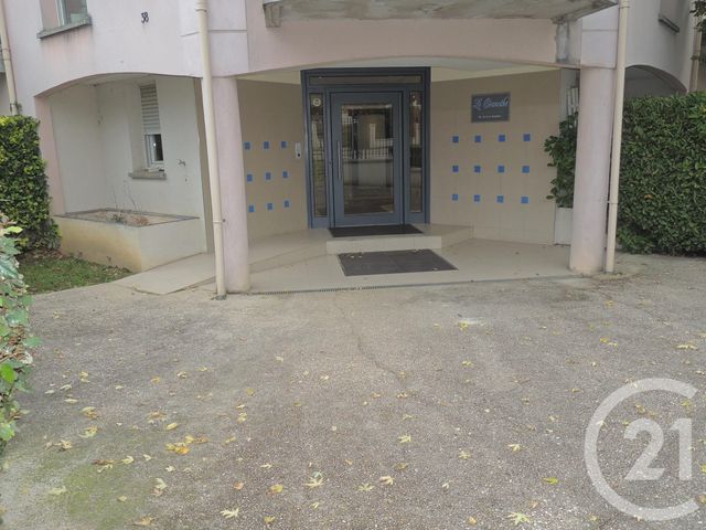 Appartement F1 &agrave; louer - 1 pi&egrave;ce - 24,10 m2 - Corbeil Essonnes - 91 - ILE-DE-FRANCE