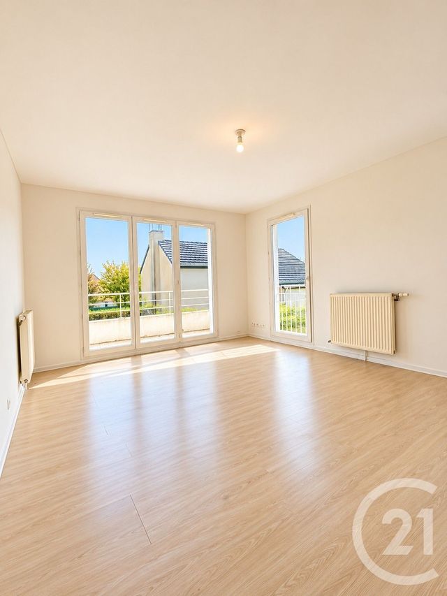 Appartement T3 &agrave; vendre - 3 pi&egrave;ces - 56,59 m2 - Ste Genevieve Des Bois - 91 - ILE-DE-FRANCE