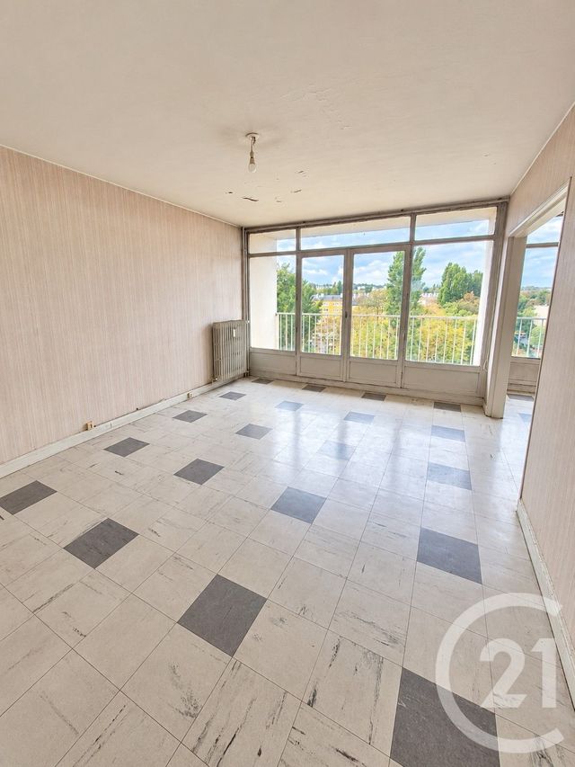 Appartement T4 &agrave; vendre - 4 pi&egrave;ces - 79 m2 - Savigny Sur Orge - 91 - ILE-DE-FRANCE