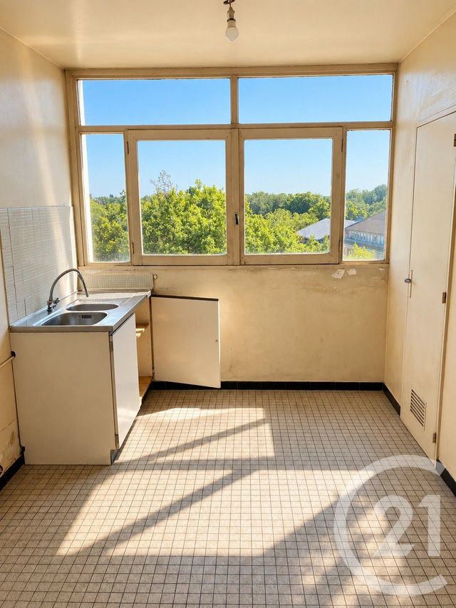 Appartement T4 &agrave; vendre - 4 pi&egrave;ces - 79 m2 - Savigny Sur Orge - 91 - ILE-DE-FRANCE