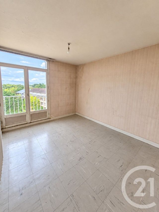 Appartement T4 &agrave; vendre - 4 pi&egrave;ces - 79 m2 - Savigny Sur Orge - 91 - ILE-DE-FRANCE