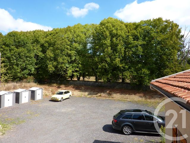 Appartement Duplex &agrave; louer - 3 pi&egrave;ces - 82 m2 - Clamecy - 58 - BOURGOGNE