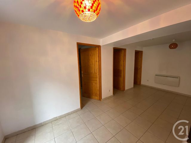 Appartement Duplex &agrave; louer - 3 pi&egrave;ces - 82 m2 - Clamecy - 58 - BOURGOGNE