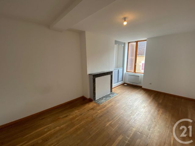 Appartement Duplex &agrave; louer - 3 pi&egrave;ces - 82 m2 - Clamecy - 58 - BOURGOGNE