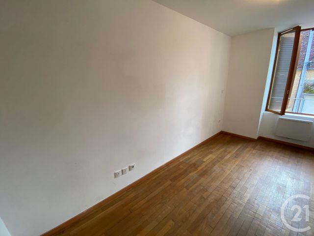 Appartement Duplex &agrave; louer - 3 pi&egrave;ces - 82 m2 - Clamecy - 58 - BOURGOGNE