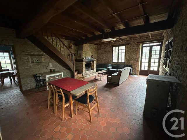 Maison à vendre - 5 pièces - 144,38 m2 - Etais La Sauvin - 89 - BOURGOGNE