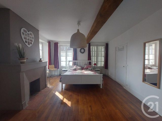 Maison à vendre - 7 pièces - 182 m2 - Etais La Sauvin - 89 - BOURGOGNE