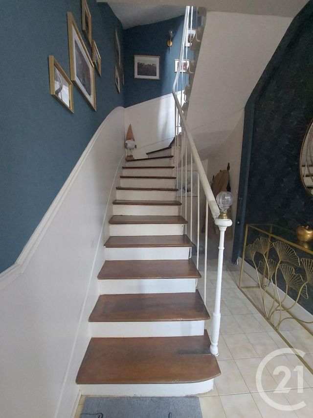 Maison à vendre - 7 pièces - 182 m2 - Etais La Sauvin - 89 - BOURGOGNE