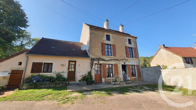 Maison à vendre - 4 pièces - 100,24 m2 - Corvol L Orgueilleux - 58 - BOURGOGNE