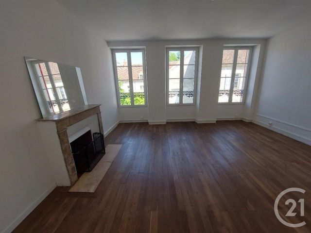 Maison à vendre - 7 pièces - 196,20 m2 - Tannay - 58 - BOURGOGNE