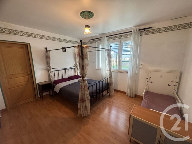 Maison à vendre - 7 pièces - 219 m2 - Etais La Sauvin - 89 - BOURGOGNE