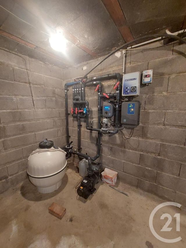 Maison à vendre - 7 pièces - 219 m2 - Etais La Sauvin - 89 - BOURGOGNE