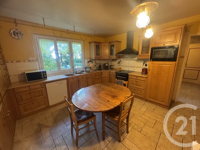 Maison à vendre - 7 pièces - 219 m2 - Etais La Sauvin - 89 - BOURGOGNE