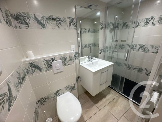 Maison &agrave; louer - 3 pi&egrave;ces - 76 m2 - Clamecy - 58 - BOURGOGNE